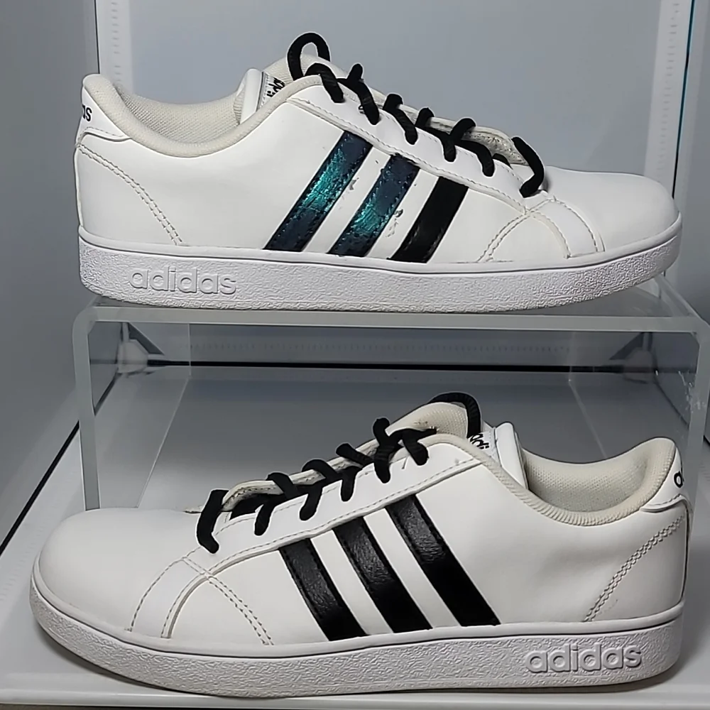 Adidas baseline AW4299 mens sz5 white with black stripes